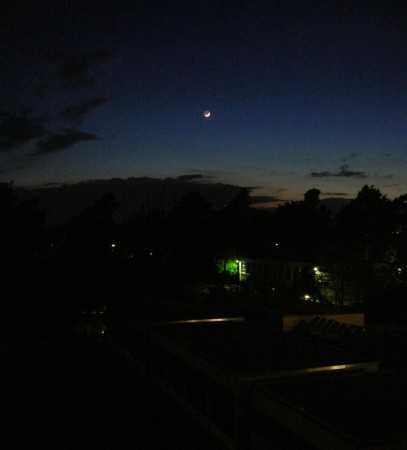 Diakonissenhaus Bethlehem, Karlsruhe  -- Mond bei Nacht

Klicken fr das nchste Bild