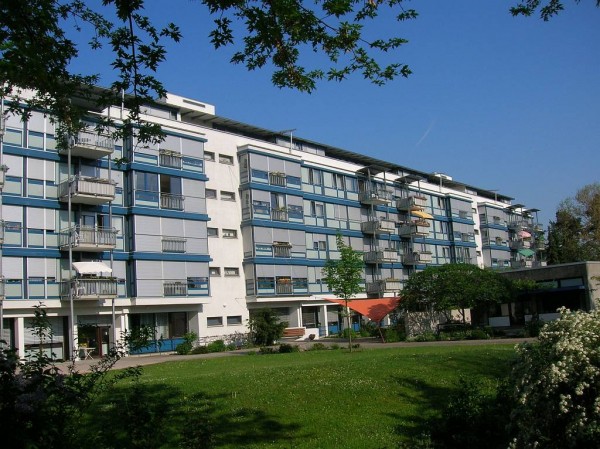 Diakonissenhaus Bethlehem, Karlsruhe  -- von Osten

Klicken fr das nchste Bild